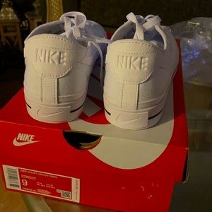 Nike Court Legacy CNVS